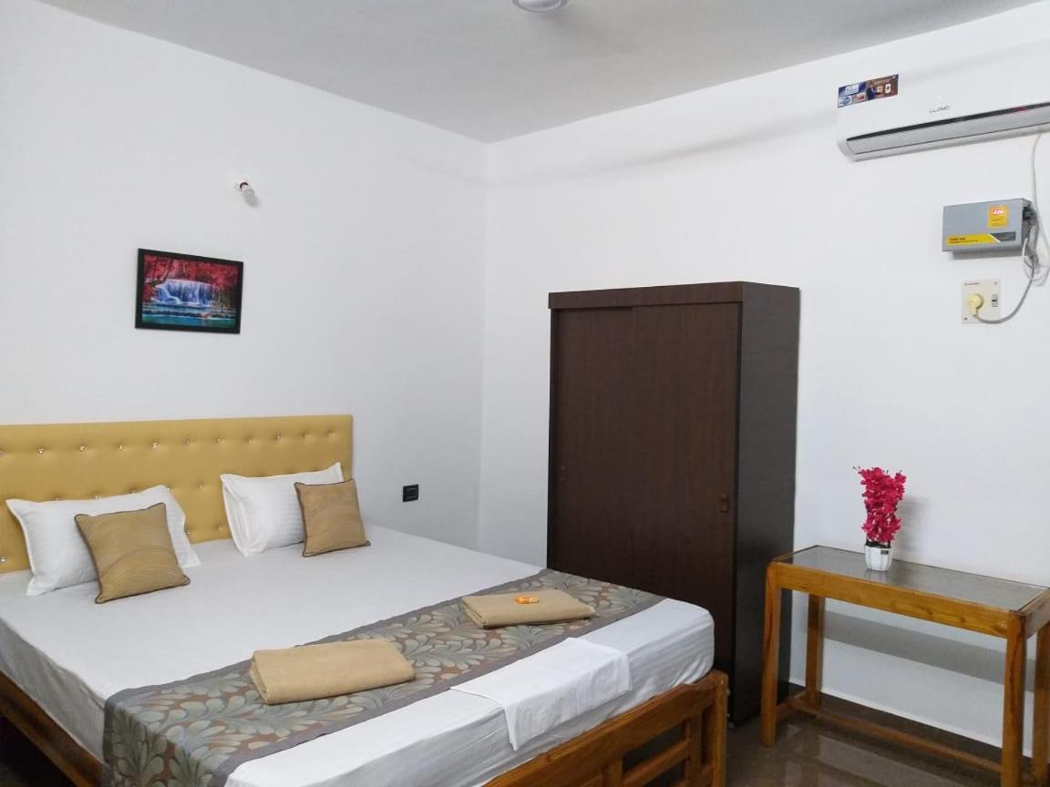 Oasis Beach Resort Агонда Екстер'єр фото