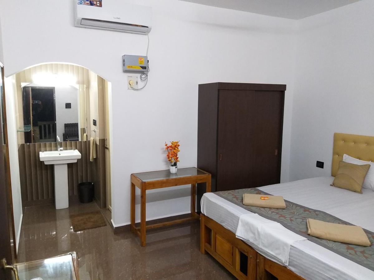 Oasis Beach Resort Агонда Екстер'єр фото