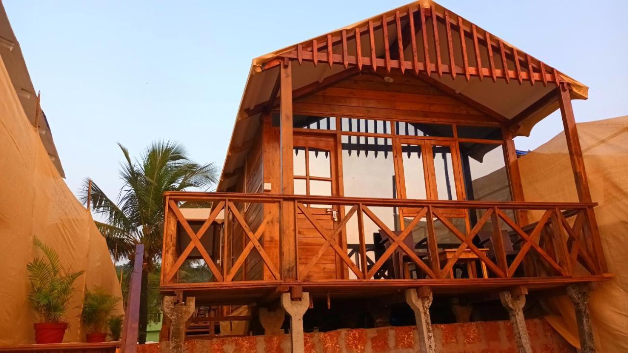 Oasis Beach Resort Агонда Екстер'єр фото